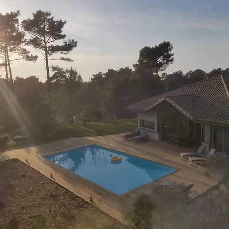 Pin Bleu 莫列马阿