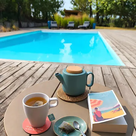 Pin Bleu Hébergement de vacances